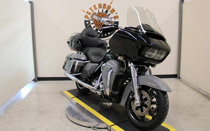 2021 FLTRK Road Glide® Limited - In Vivid Black / Gunship Gray