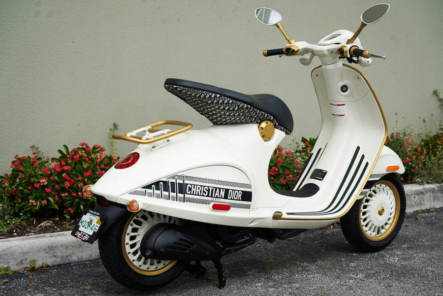 2022 Vespa 946 Christian Dior