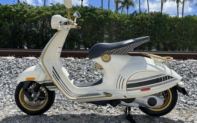 2022 Vespa 946 Christian Dior