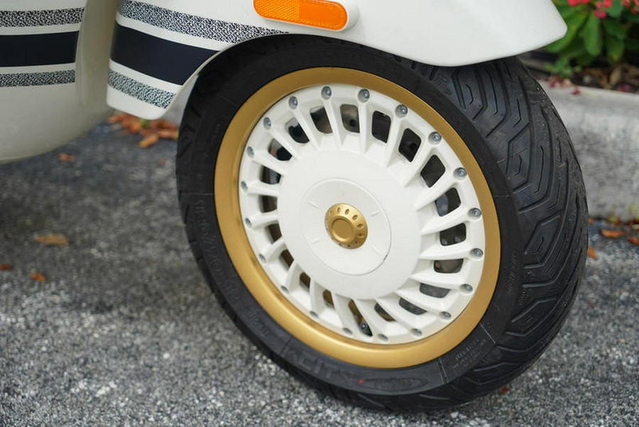 2022 Vespa 946 Christian Dior