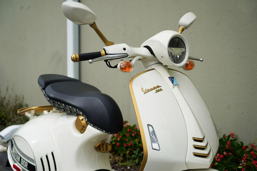 2022 Vespa 946 Christian Dior