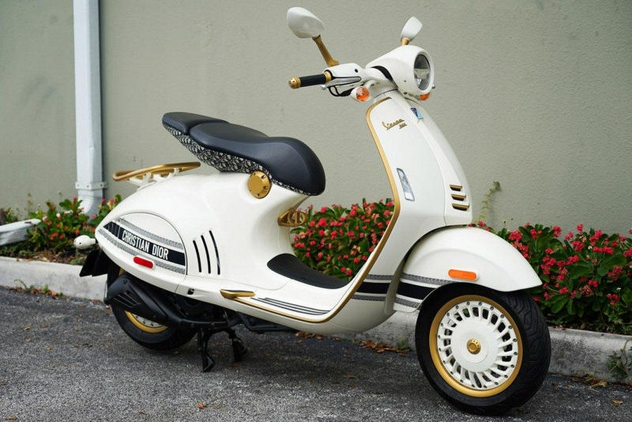 2022 Vespa 946 Christian Dior