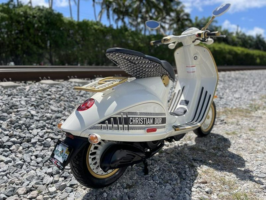 2022 Vespa 946 Christian Dior