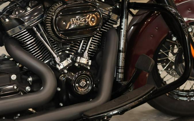 Used 2018 Harley-Davidson Heritage Softail Classic 114 FLHCS Motorcycle For Sale In Raleigh, North Carolina