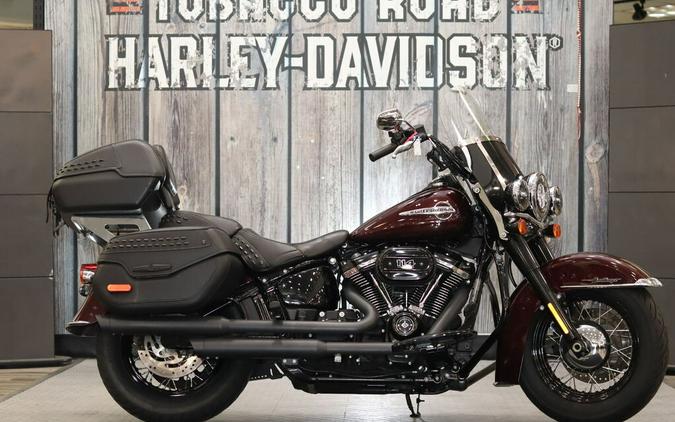 Used 2018 Harley-Davidson Heritage Softail Classic 114 FLHCS Motorcycle For Sale In Raleigh, North Carolina