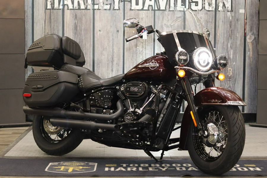 Used 2018 Harley-Davidson Heritage Softail Classic 114 FLHCS Motorcycle For Sale In Raleigh, North Carolina
