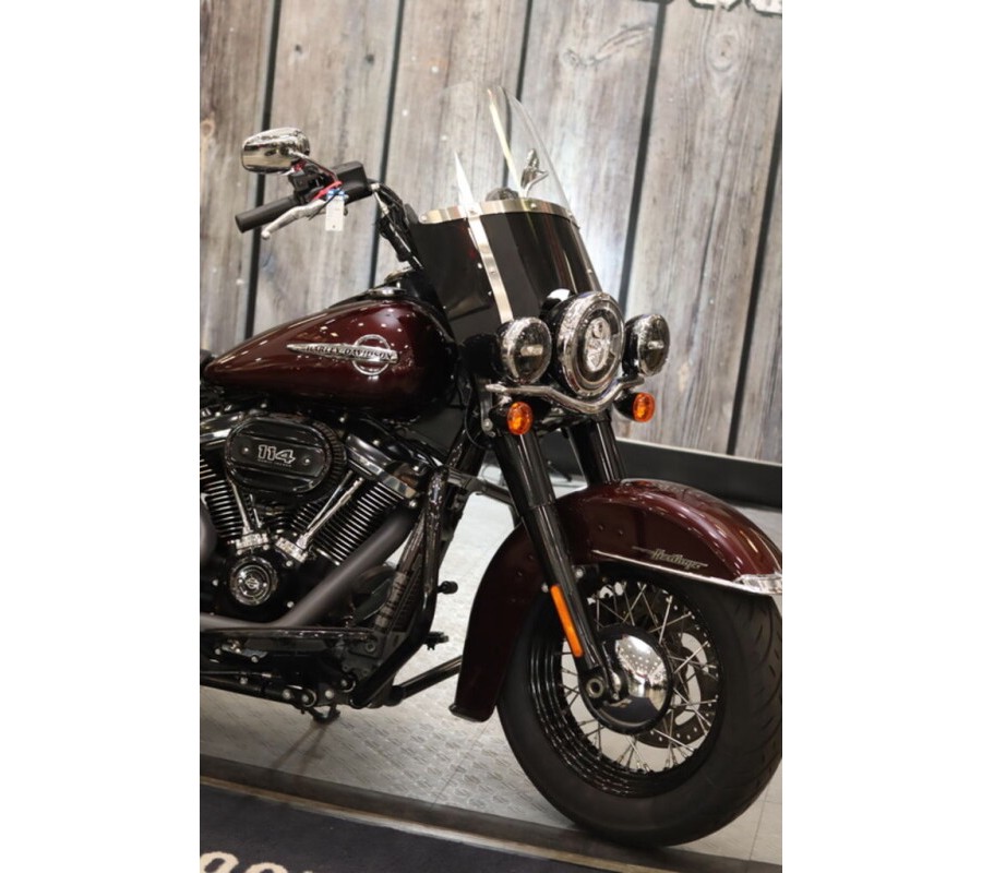Used 2018 Harley-Davidson Heritage Softail Classic 114 FLHCS Motorcycle For Sale In Raleigh, North Carolina