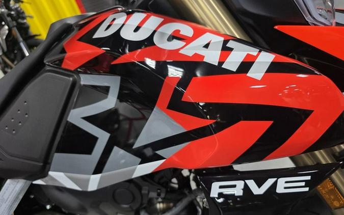 2025 Ducati Hypermotard 698 Mono RVE Graffiti