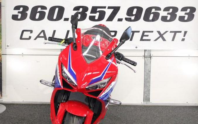 2026 Honda® CBR650R E-Clutch
