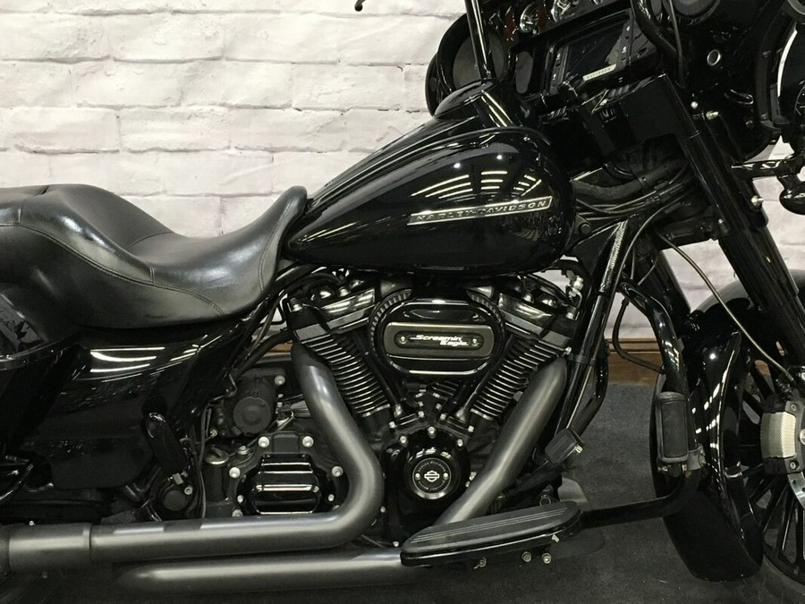 2018 Harley-Davidson Street Glide Special Black FLHXS