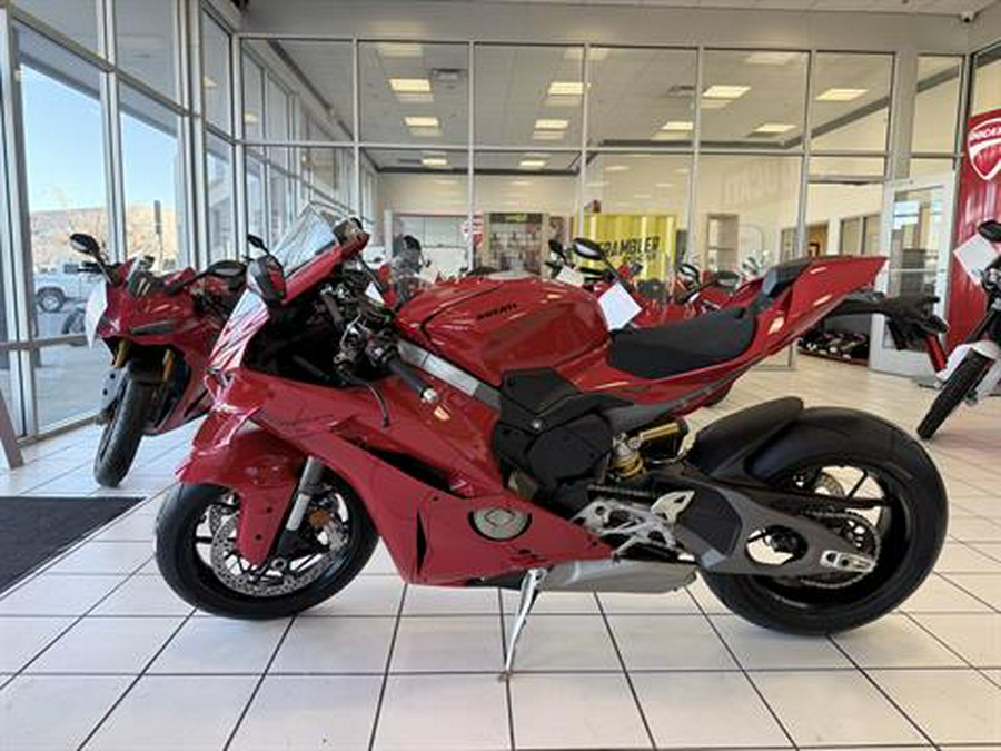 2026 Ducati Panigale V4