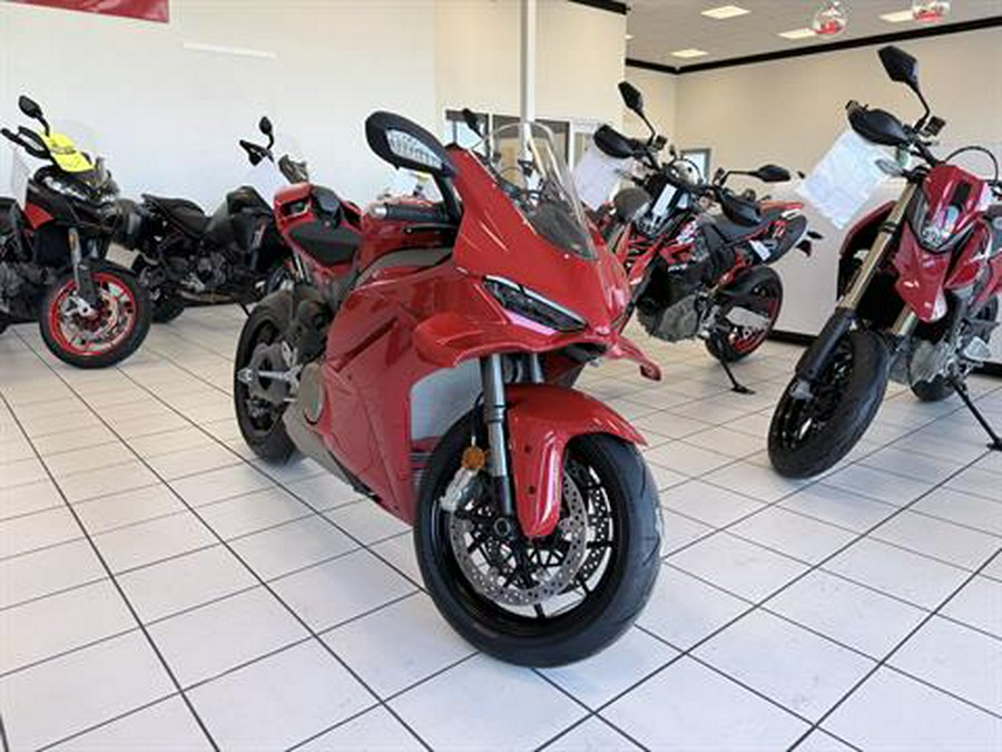 2026 Ducati Panigale V4