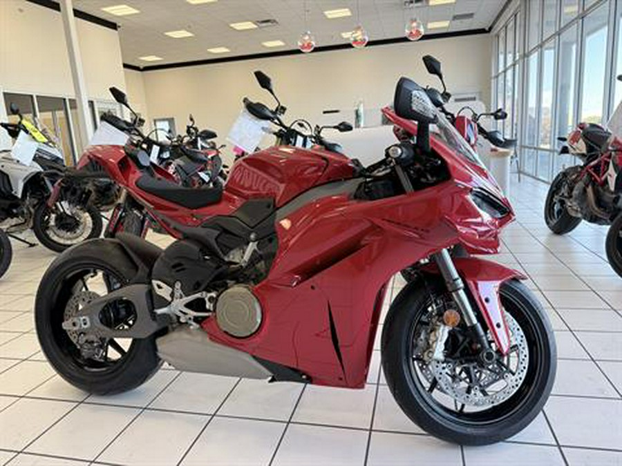 2026 Ducati Panigale V4