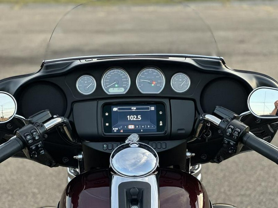 2019 Harley-Davidson® FLHTCUTG - Tri Glide® Ultra