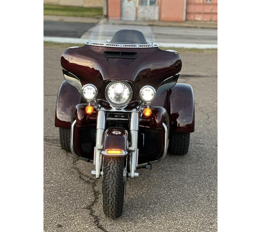 2019 Harley-Davidson® FLHTCUTG - Tri Glide® Ultra