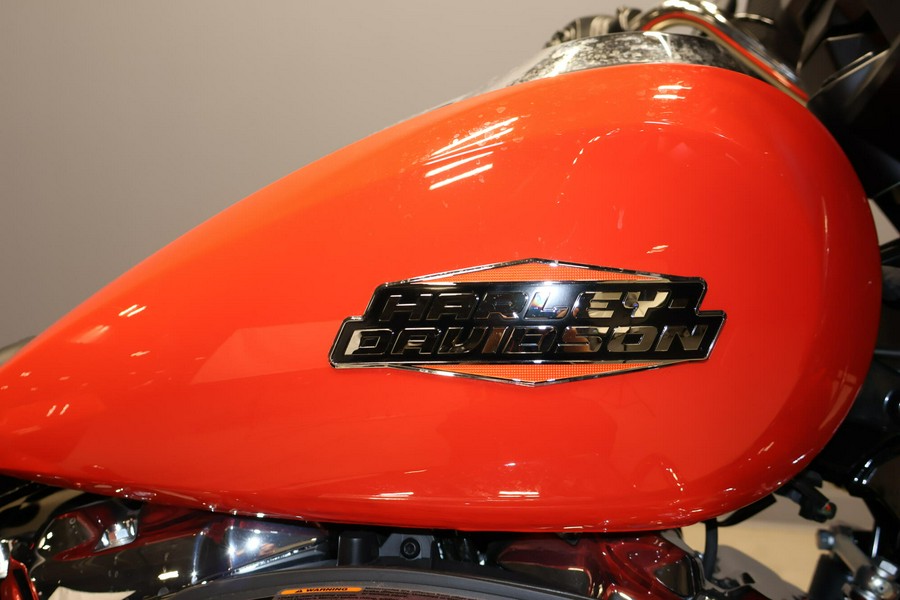 2026 Harley-Davidson Street Glide FLHX