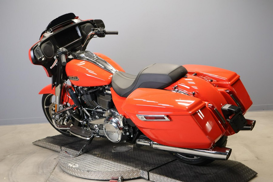 2026 Harley-Davidson Street Glide FLHX