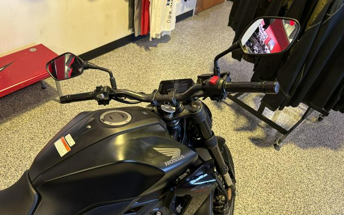 2025 Honda CB300R ABS