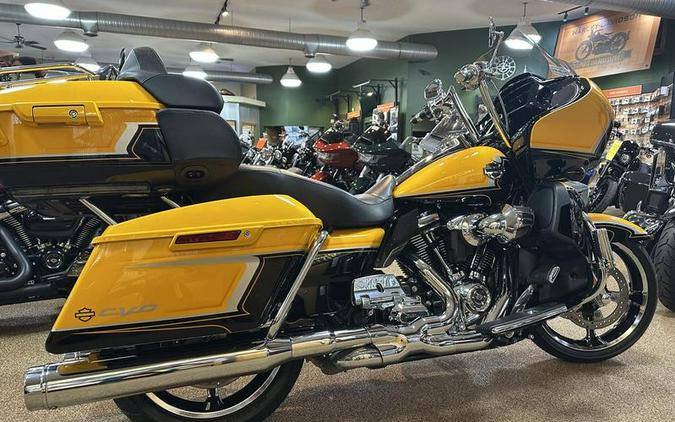 2022 Harley-Davidson® FLTRKSE - CVO™ Road Glide® Limited