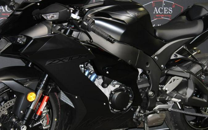 2025 Kawasaki ZX1002MSFAN