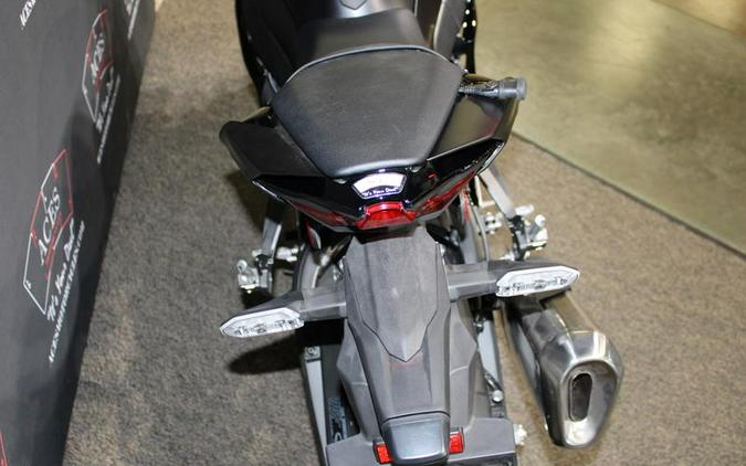 2025 Kawasaki ZX1002MSFAN