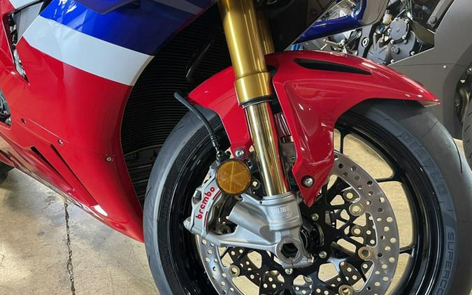 2026 Honda CBR1000RR-R Fireblade SP