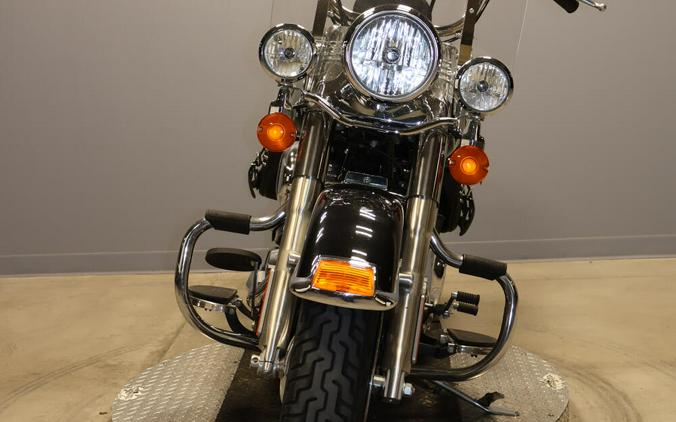 2013 Harley-Davidson Heritage Softail Classic FLSTC