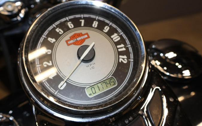 2013 Harley-Davidson Heritage Softail Classic FLSTC