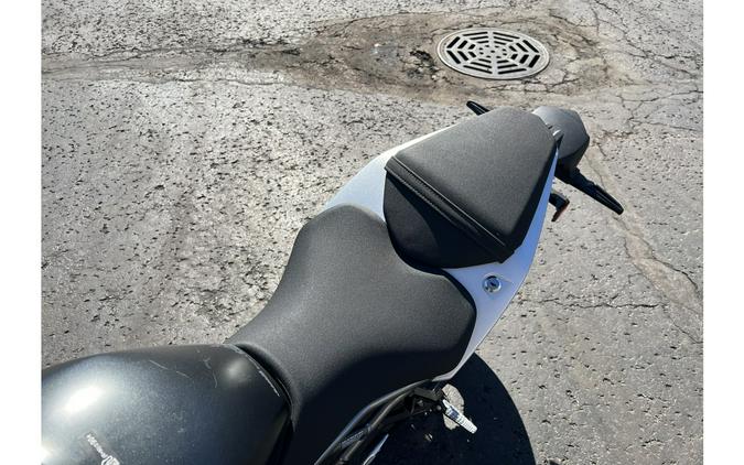 2024 GSX800FRQM4 - Suzuki