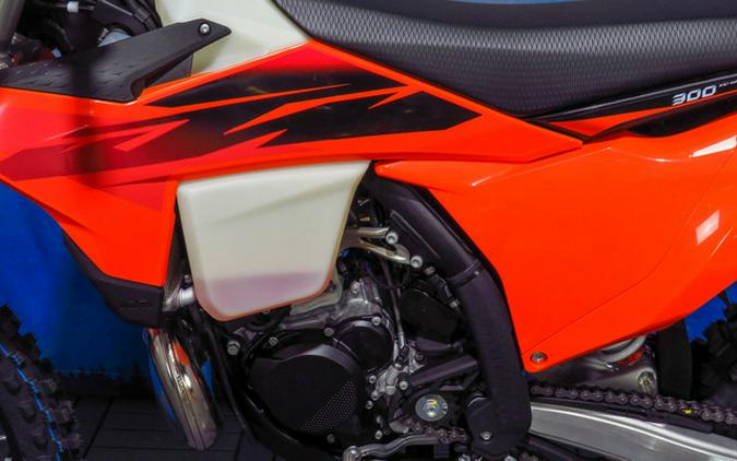 2027 KTM XC 300 W