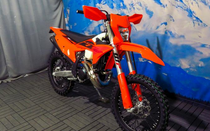 2027 KTM XC 300 W
