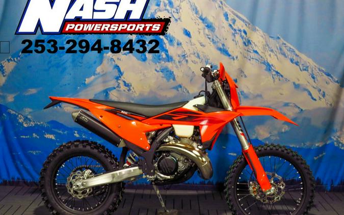 2027 KTM XC 300 W
