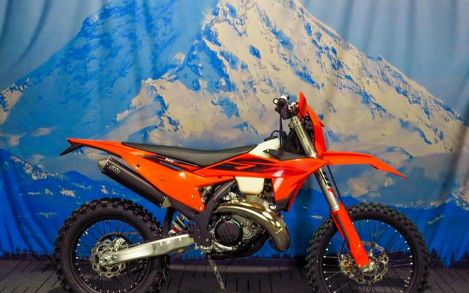 2027 KTM XC 300 W
