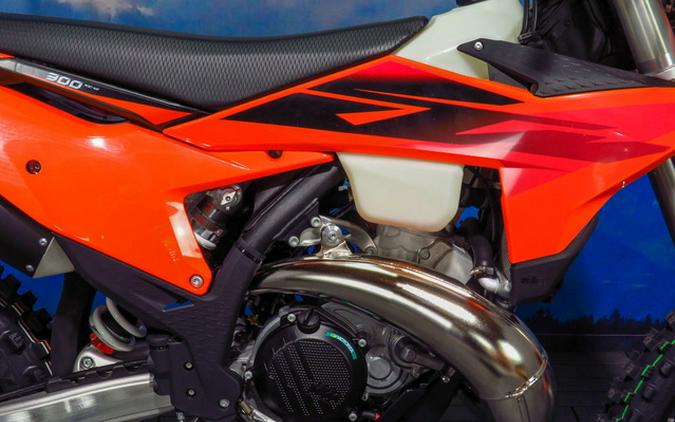 2027 KTM XC 300 W