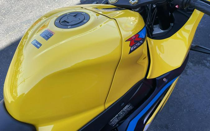 2027 Suzuki GSX-R1000 40TH ANNIVERSARY EDITION