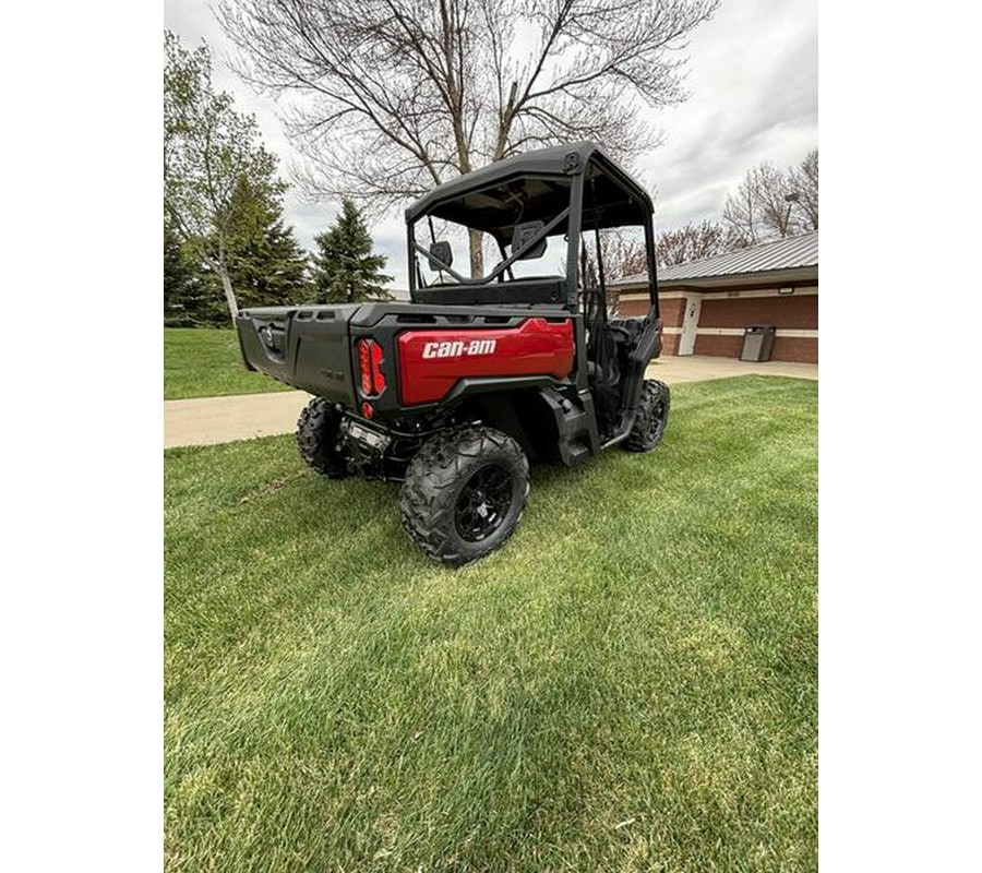 2024 Can-Am® Defender XT HD9