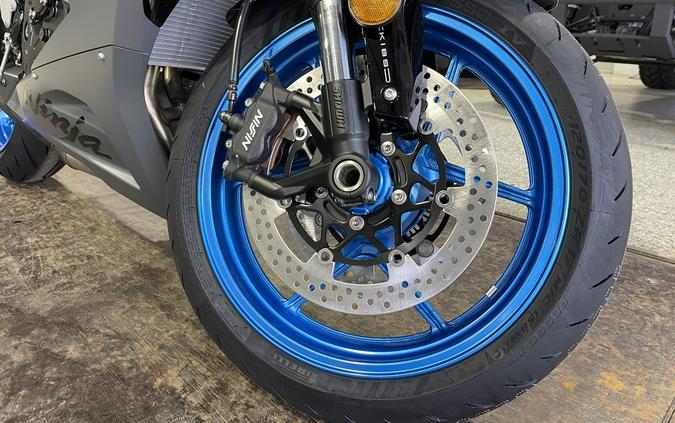 2026 Kawasaki Ninja® ZX™-6R ABS