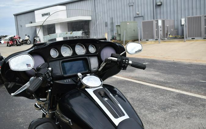 FLHTCUTG 2019 Tri Glide® Ultra