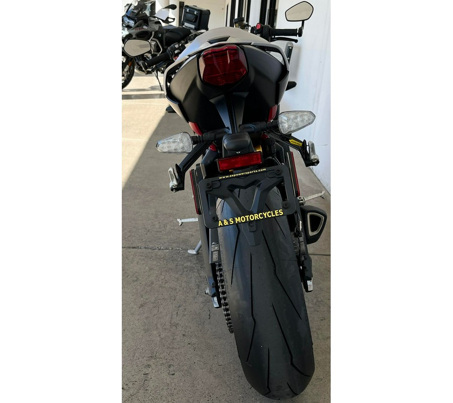 2026 Triumph STREET TRIPLE 765RX