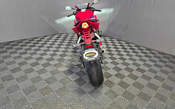 2026 Honda CBR650R E-Clutch