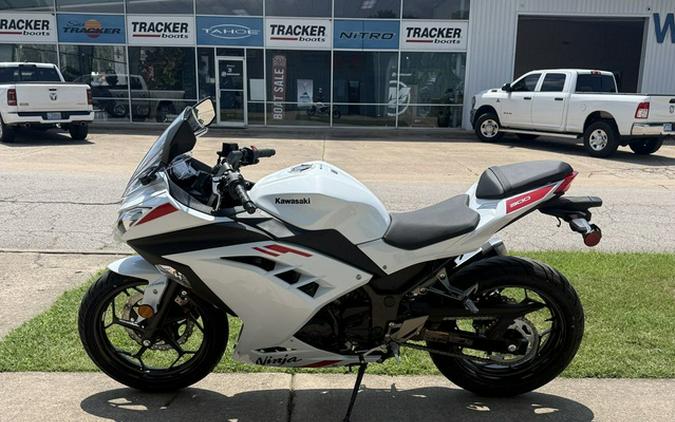 2026 Kawasaki Ninja 300 ABS