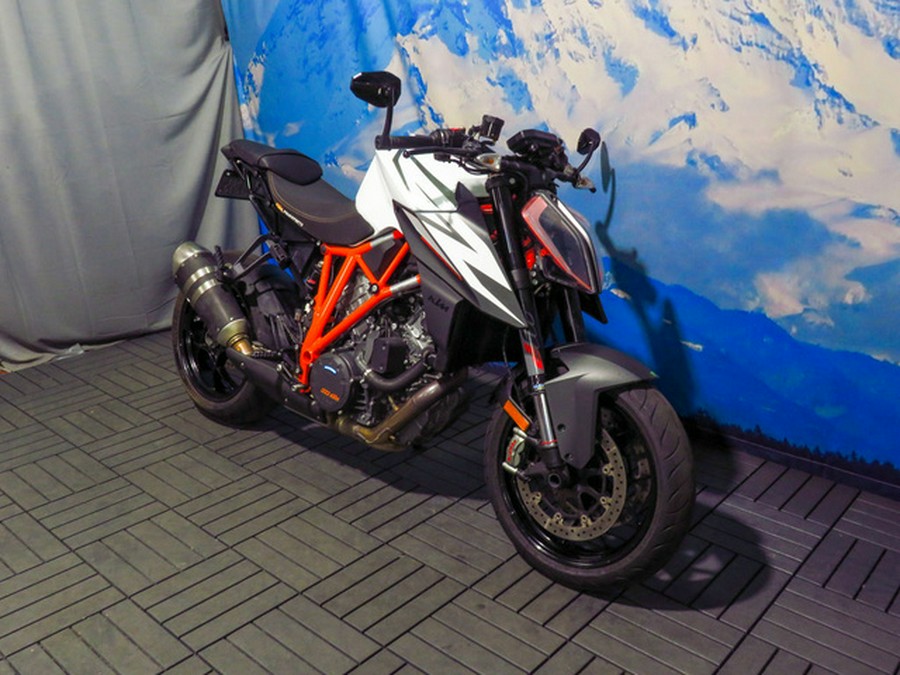 2019 KTM 1290 Super Duke R
