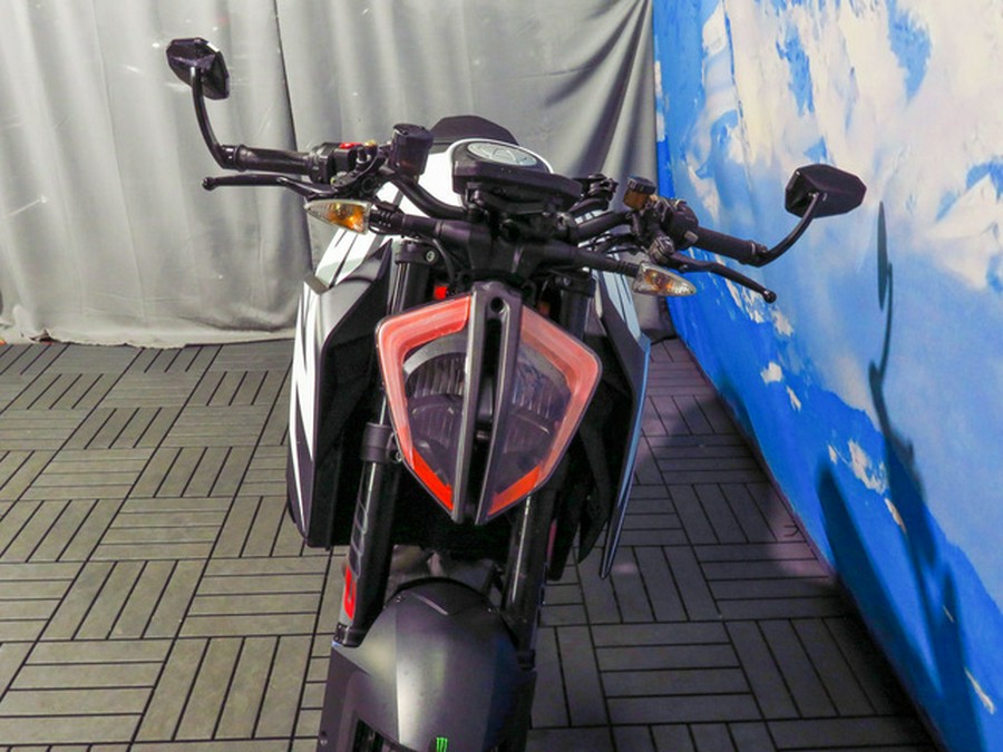 2019 KTM 1290 Super Duke R