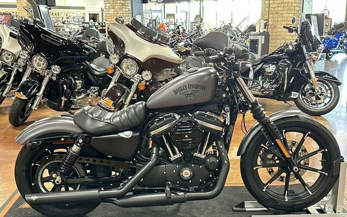 2017 Harley-Davidson Sportster XL883N - Iron 883