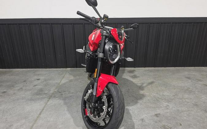 2024 DUCATI Monster PLUS