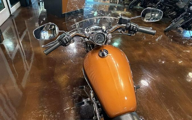 2016 Harley-Davidson Sportster® 1200 Custom