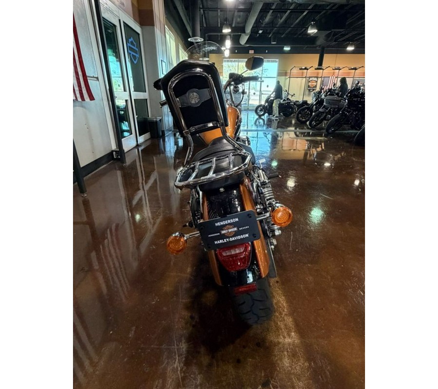 2016 Harley-Davidson Sportster® 1200 Custom