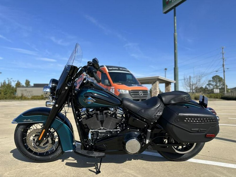2026 Harley-Davidson® FLHC - Heritage Classic