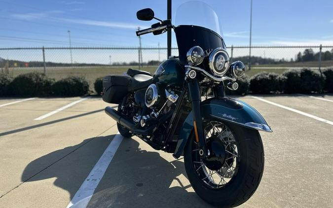 2026 Harley-Davidson® FLHC - Heritage Classic