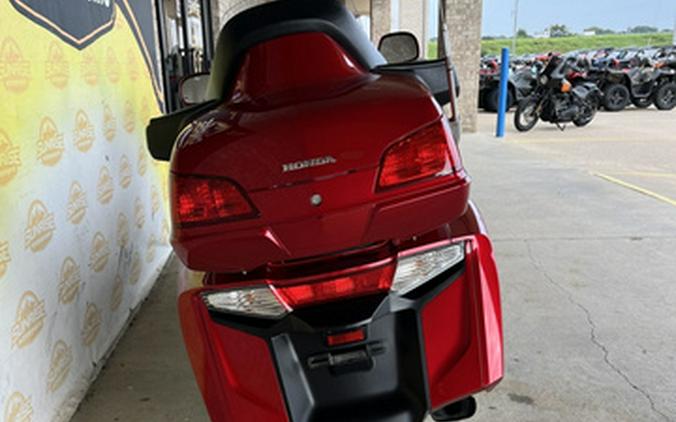 2016 Honda Gold Wing Audio / Comfort